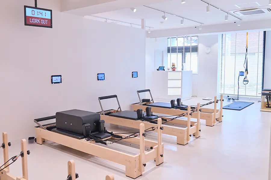 ピラティスに没頭できる環境とは 「URBAN CLASSIC PILATES 竹ノ塚店」の“店舗の雰囲気”3